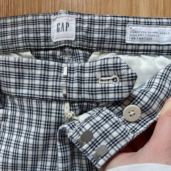 GAP Signature Skinny Ankle Pant in Plaid - Picture 11 of 11